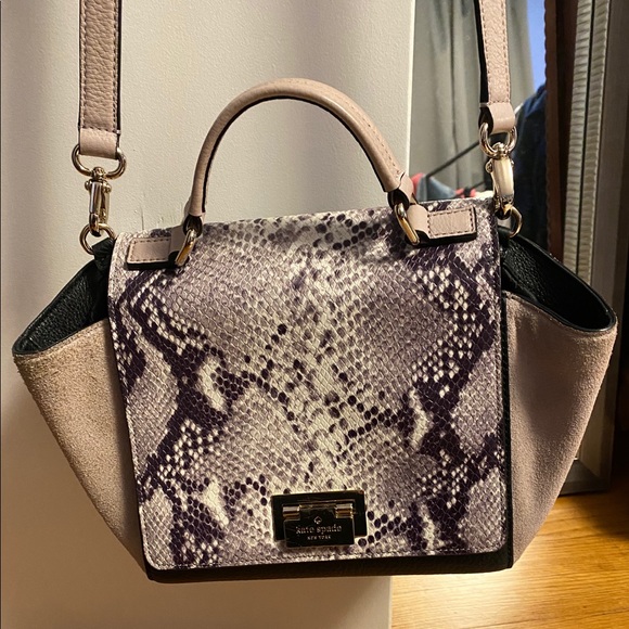 Kate Spade Cross Body Purse w/ wristlet wallet - Picture 3 of 8